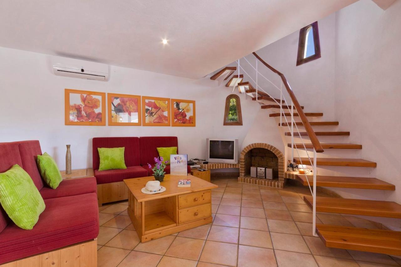 Gerard Villa, Cala Blanca Cala Santandria  Bagian luar foto